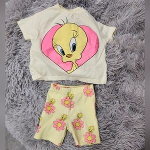 Toddler outfit size 18 months